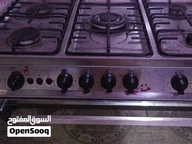 للبيع فرن ايطالي  ابو 5عيون