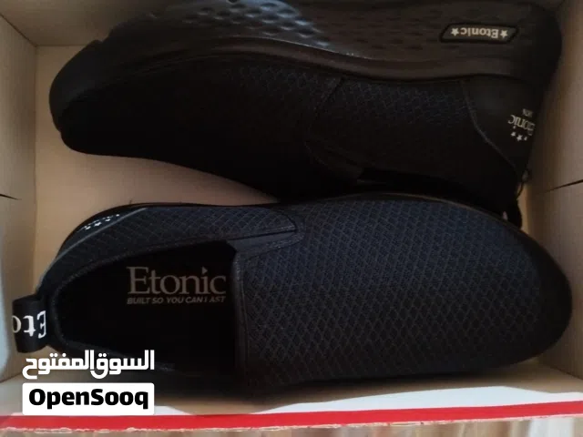 41 Sport Shoes in Tripoli