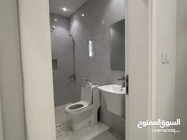 162 m2 5 Bedrooms Apartments for Sale in Jeddah Ar Rayyan