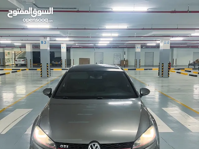 Volkswagen Golf GTI 2016 in Muscat