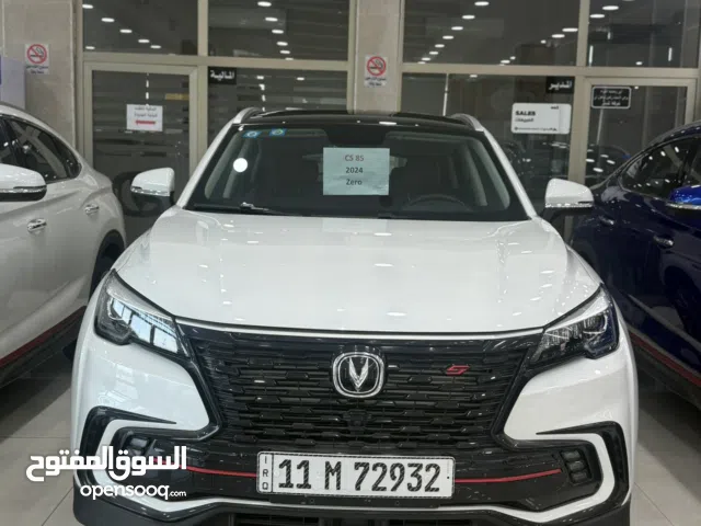 سيارة شانجان CS85 للبيع ابيض داخل احمر