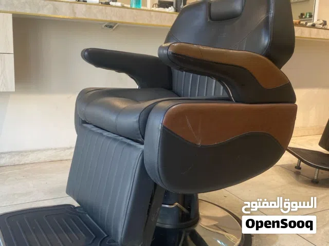 كرسيين حلاقة للبيع نوعية همر نظيف