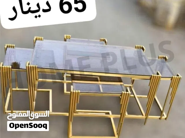 طاولات للبيع