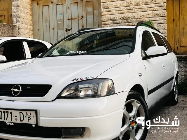 Opel Astra 2002 in Nablus