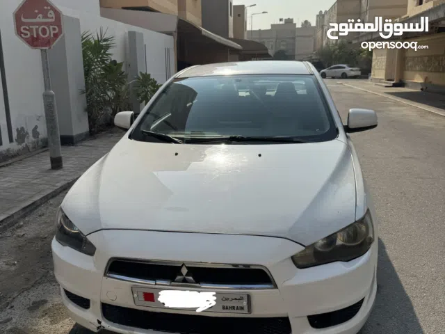 Mitsubishi lancer gls 2012