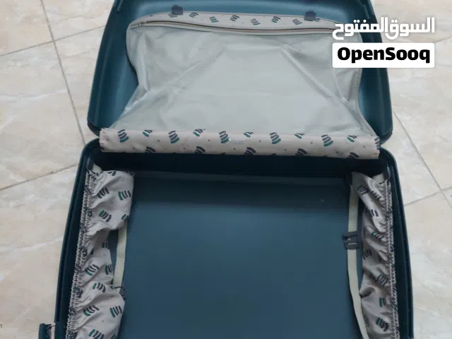 شنطة سفر سمسونات أصلي استعمال خفيف جدا 30كيلو