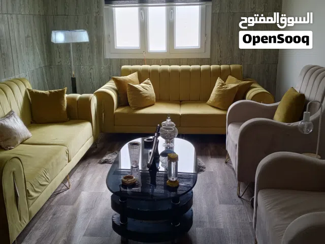 صالون بحالة ممتازة