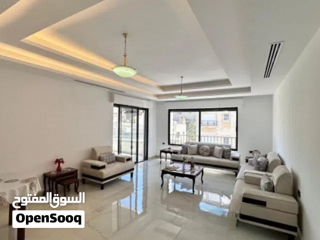 شقة مميزة مساحة 236م طابق ثاني للبيع في عمان - أم أذينة بناء عام 2022
