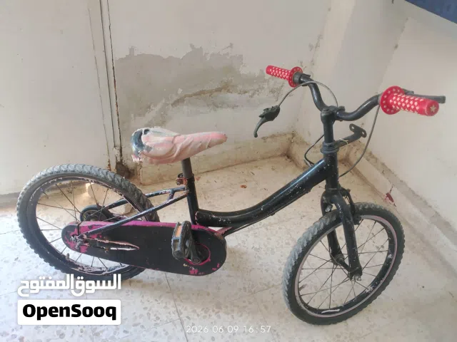 بسكليت جنط 18 أمريكي في حاله جيده يحتاج قليل من صيانه لا بيع على سعر موجود في رصيفه جبل شمالي