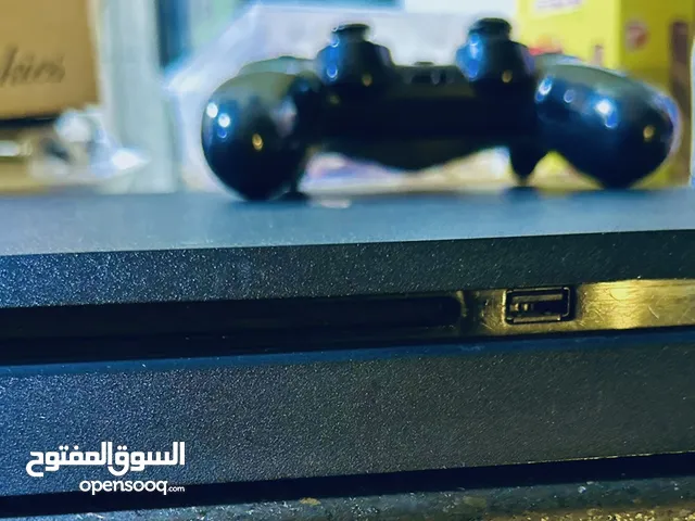 بلايستيشن  PS4 سلم مستعمل نظيف بحالة الوكاله افحص قابل للتفاوض