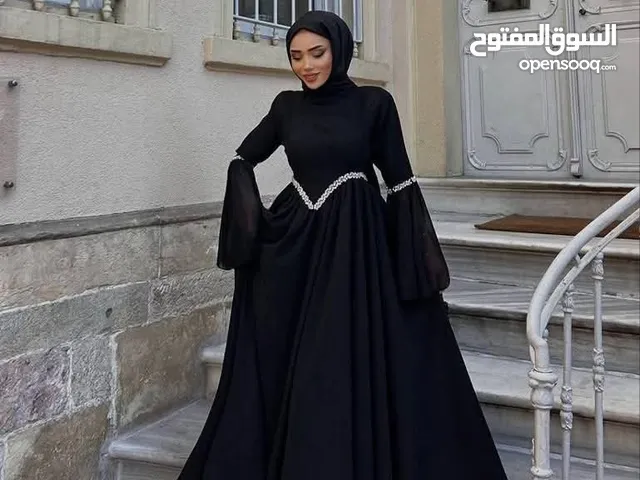 فستان للبيع