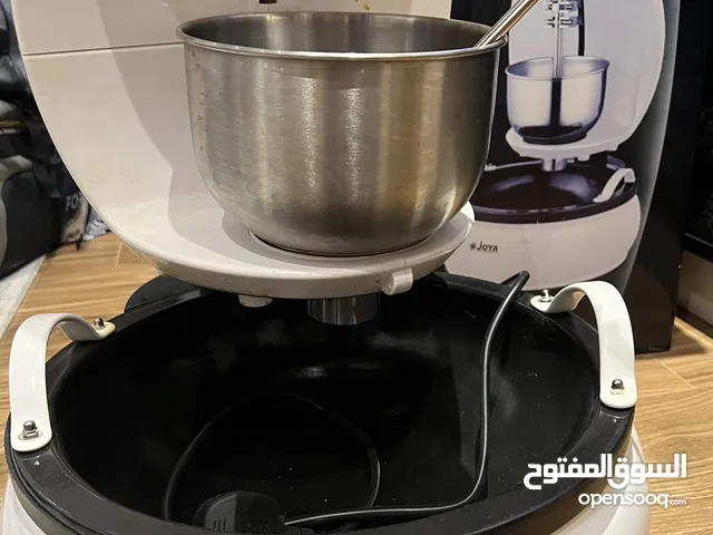 صانعة اللقيمات جويا