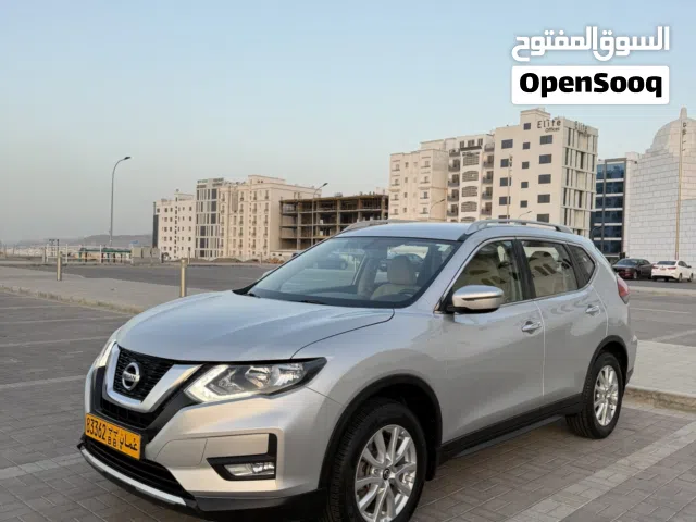 2020 نيسان X-تريل SV1