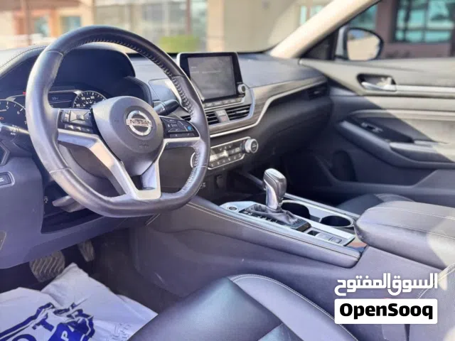 2020 نيسان التيما SL
