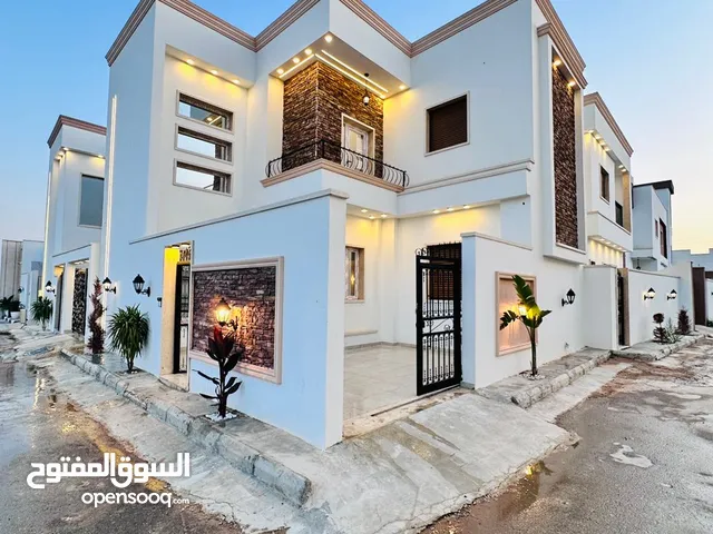255 m2 5 Bedrooms Villa for Sale in Tripoli Khallet Alforjan