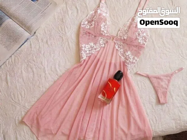 ملابس نسائية