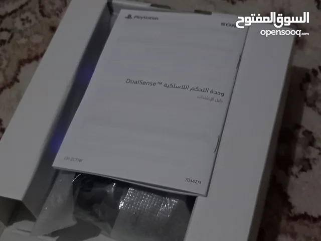 يد تحكم ps5 جديدة بس الكرتون مفتوح