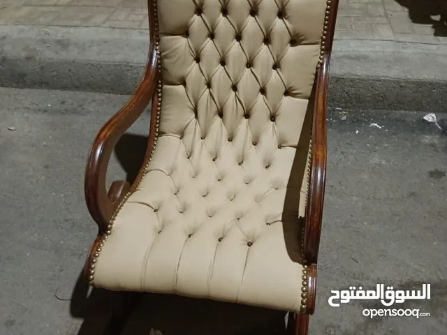 كرسي هزاز خشب زان احمر روماني بيشيل لحد 140 كيلو