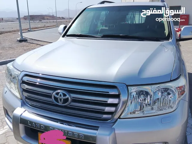 تويوتا لاندكروزر VXR 2010