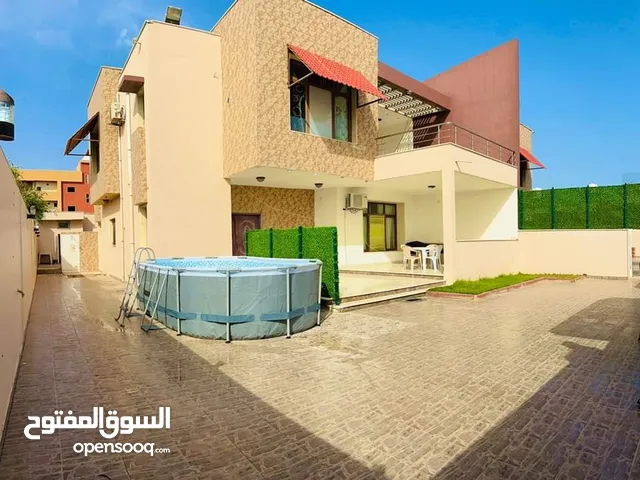950 m2 Villa for Sale in Al Khums Other