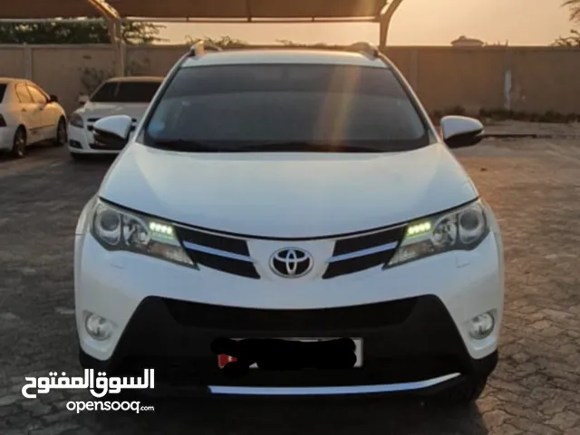 نظيفة أول مالك أستخدام GCC خليجي RAV 4 2013