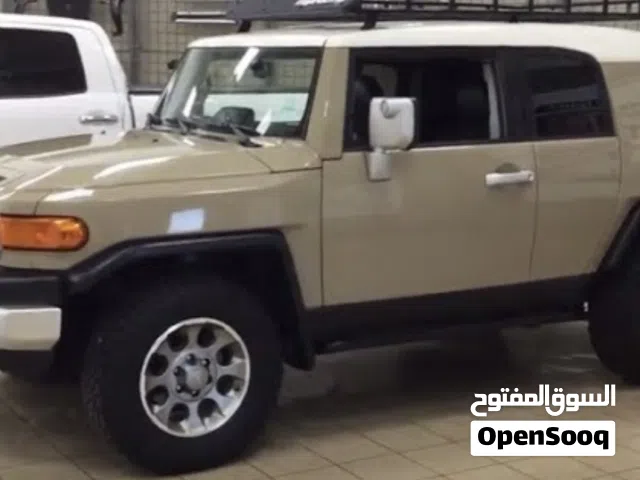 Used Toyota FJ in Tripoli