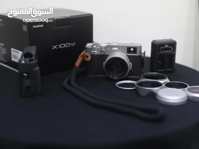 Fujifilm x100vi like new with accessories