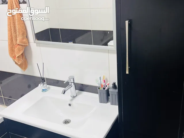 مغسلة + مراي + خزانه + جوارير / عرض لن يتكرر