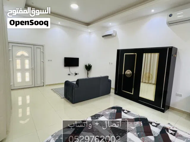 للايجار استيديو مفروش في شعبة الوطاه 2500 شامل