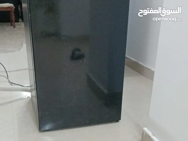 ثلاجات مستعملة شبه جديدة