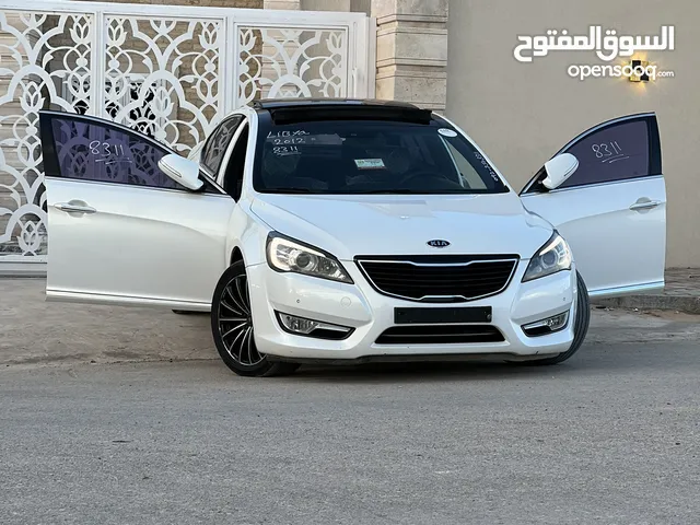 Used Kia Cadenza in Tripoli