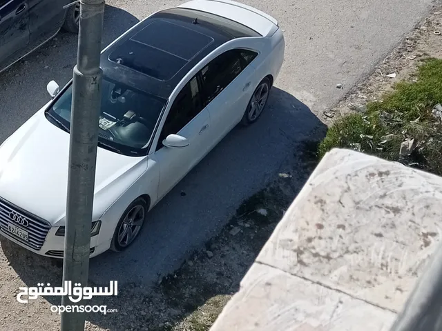 سيارة اودي ممتازة جداً