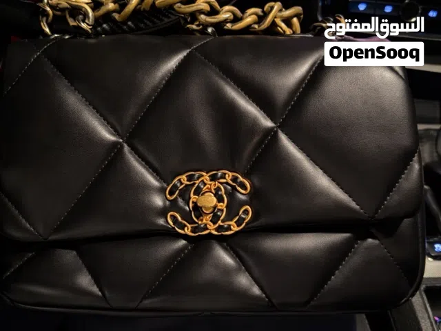 CHANEL 19 Large Flap Black – Original حالة ممتازة (Like New)