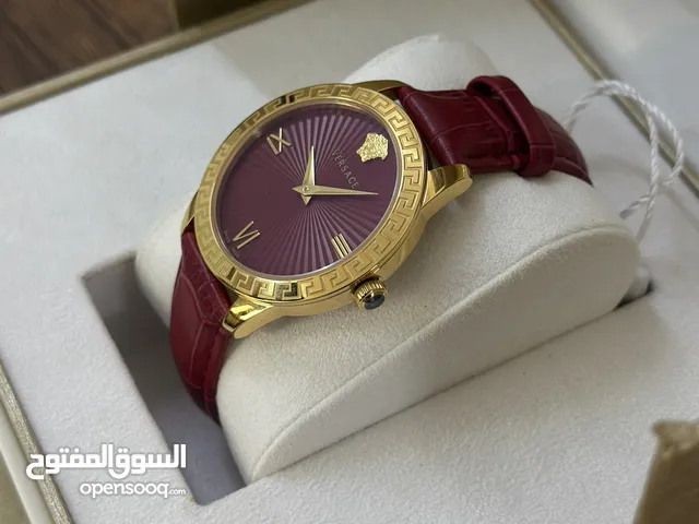 ساعة فيرزاتشي versace