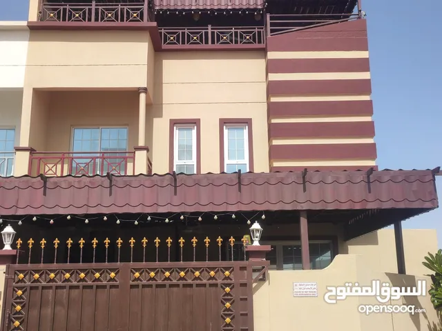 400 m2 More than 6 bedrooms Villa for Sale in Muscat Al Mawaleh