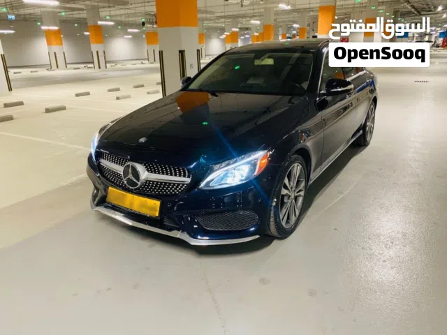 Mercedes-Benz C300 4MATIC – 2015 Model
