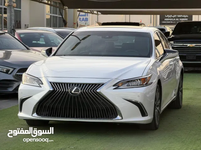 Lexus ES 250 2021
