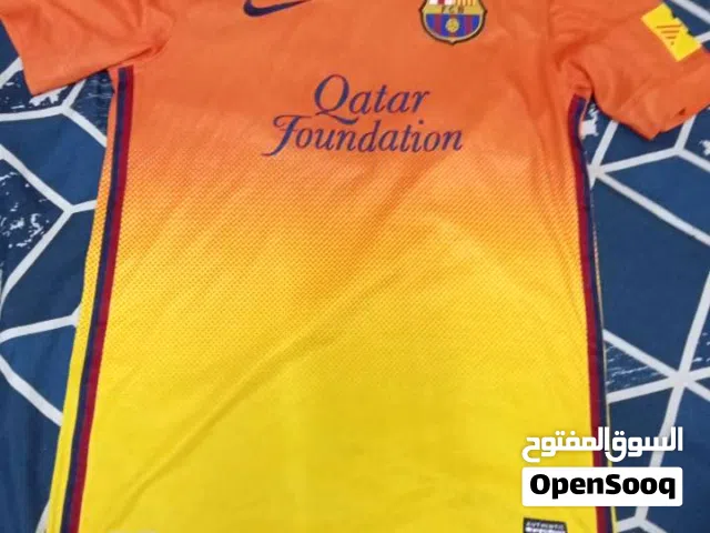 تيشرت برشلونة اصلي FC 2012/2013 غير مستعمل لايوجد به اي شي مقطوع