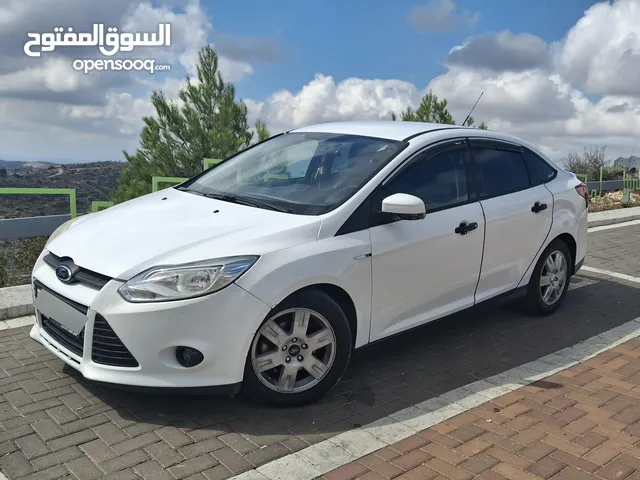 فوورد فووكس انتاج 2012 تسيير 2015 سعرها لقطططه مع تامين شاااااامل ركز شامل لمظة سنه
