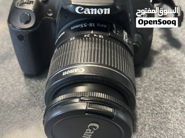 للبيع كاميرا Canon 650D مع العدسة الأصلية 18–55 السعر: 100 دينار