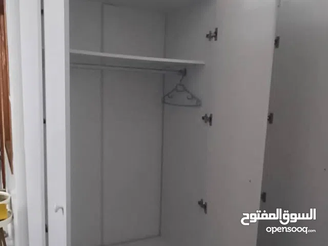 غزانة ملابس