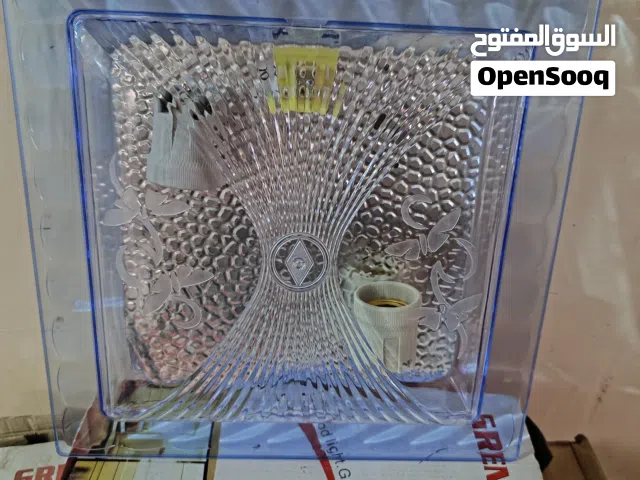 براكيتات اضاءة