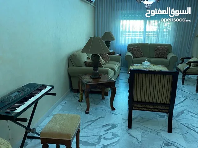 230m2 3 Bedrooms Apartments for Sale in Amman Deir Ghbar