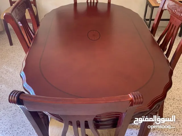 طاولة سفرة بحالة الجديدة 6 كراسي