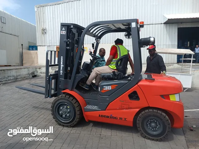New Forklift for rent monthly or daily