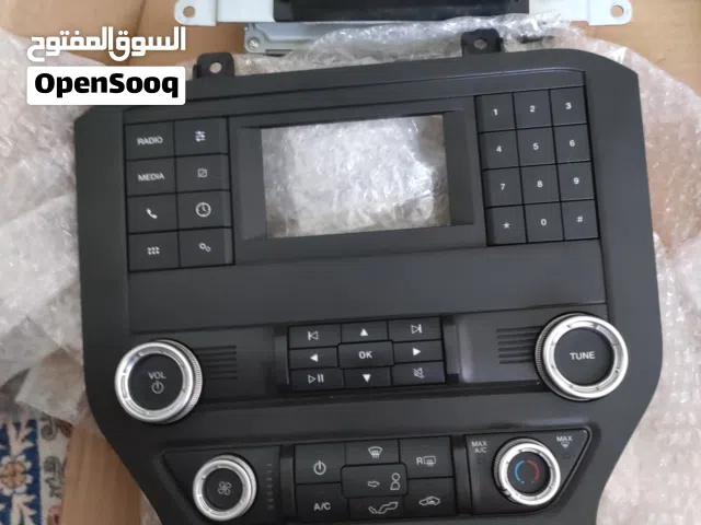 Mustang شاشة و الفريم