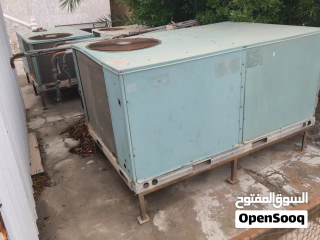 تكيف سنترال ماركة Carrier عدد 4 مكائن حجم 8/6/6/4 طن