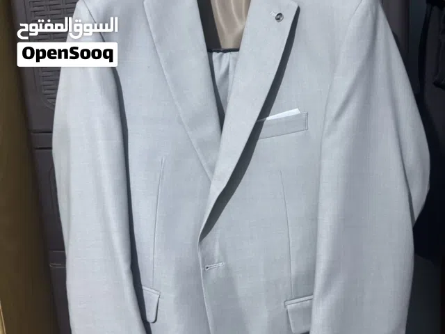 بدله رجالي ثلاث قطع لون سكني