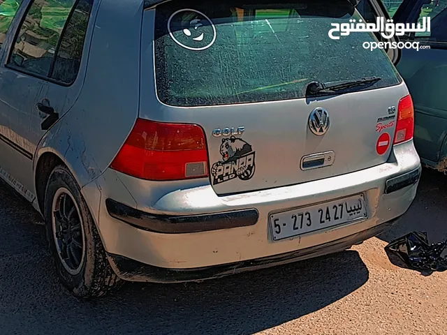 Volkswagen Golf MK 2004 in Tripoli