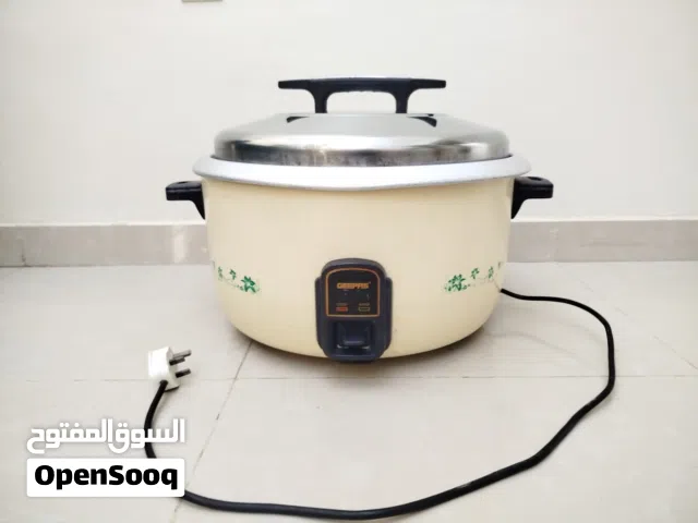 Geepas electric rice cooker طباخه رز جيباس